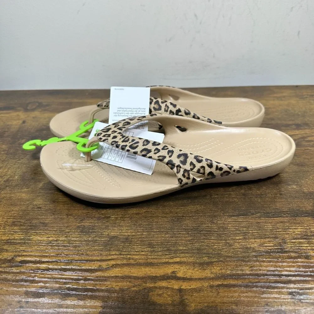 CROCS Leopard Print Beige Flip Sandals. NWOT